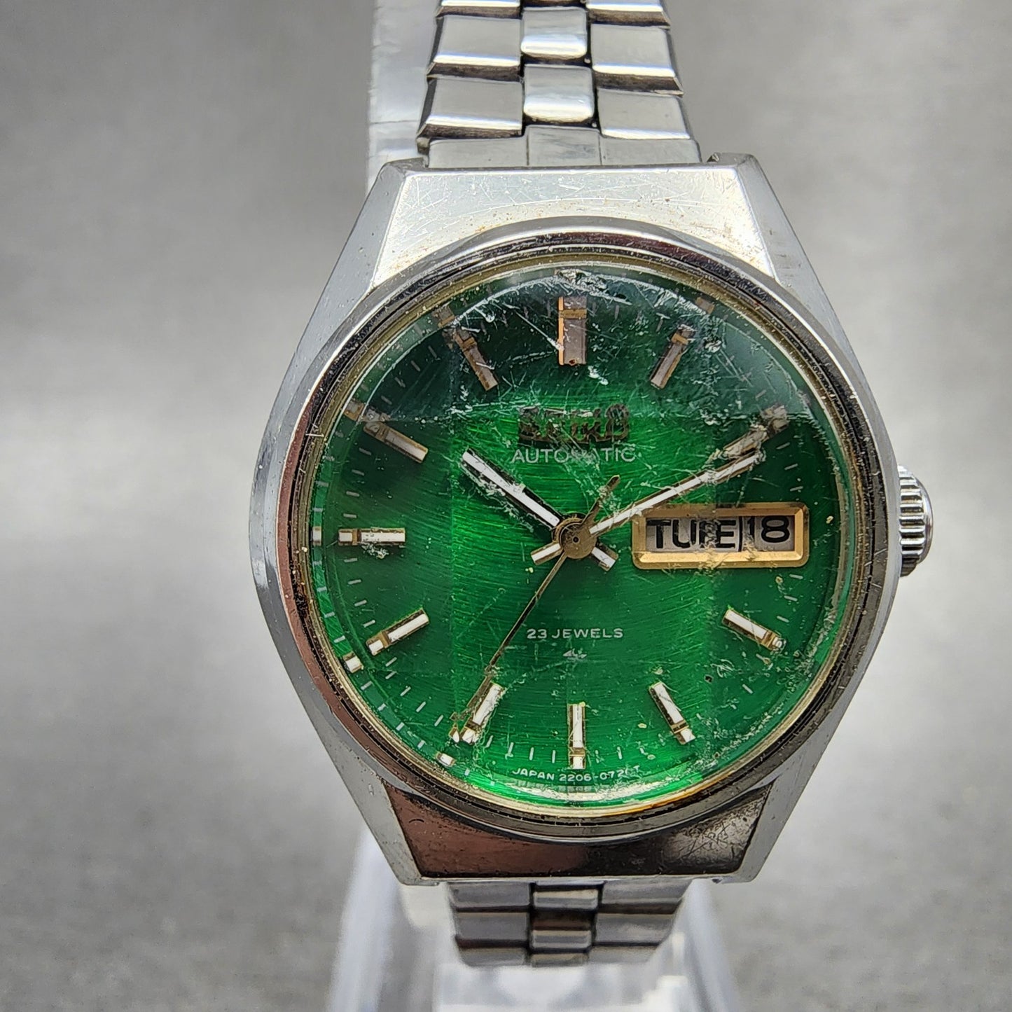 Seiko Automatic Watch Women 25mm Green Dial Silver Tone Daydate 22060410 Runs1