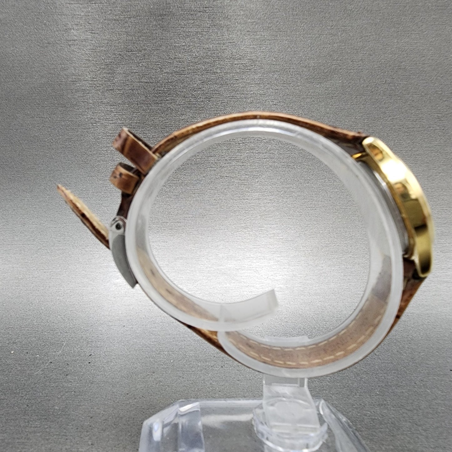 Seiko Avenue Watch Women 25mm Silver Gold Tone Round 2P210290 New Battery8