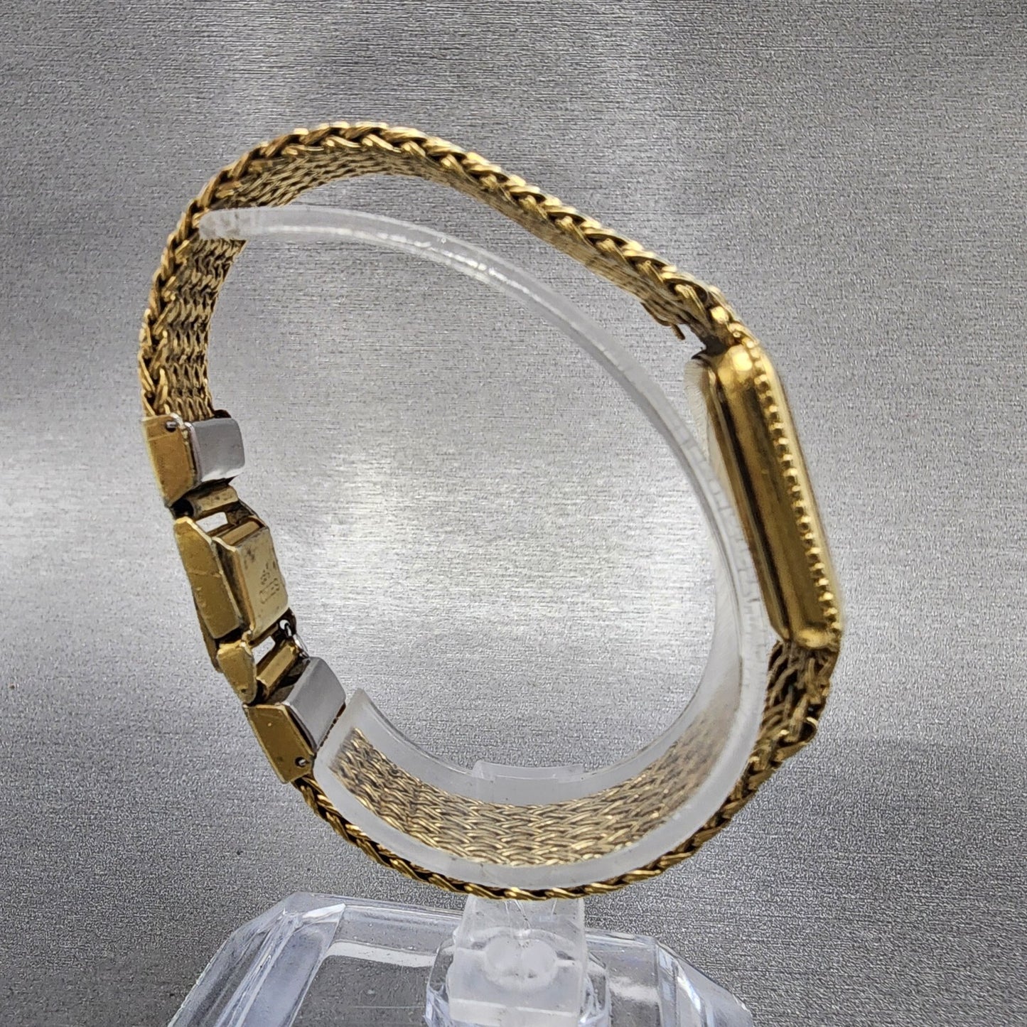 Seiko Tank Watch Women 19mm Champagne Dial Gold Tone 1400-5140 New Battery
