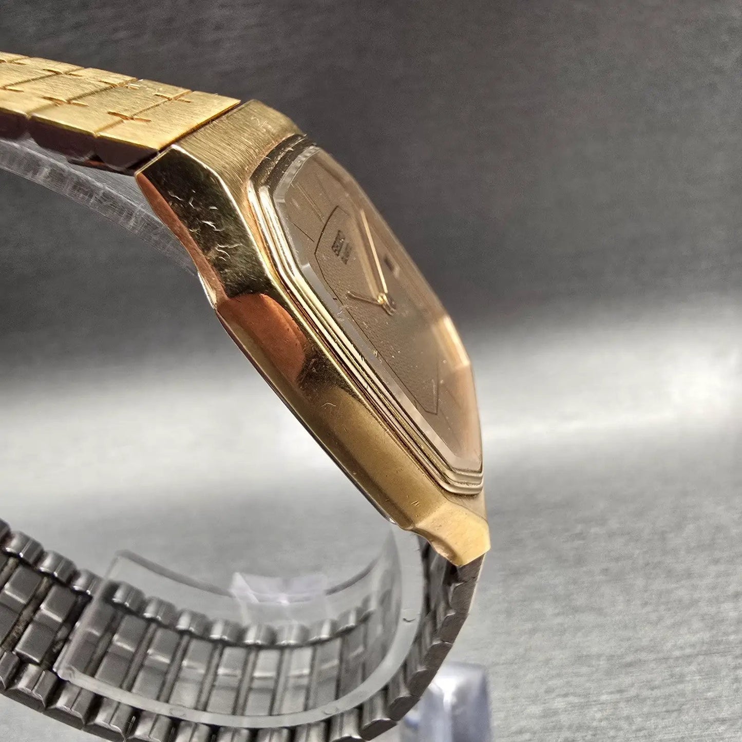 Seiko Watch Men 29mm Gold Dial Gold Tone Date Rectangle 6439-5039 New Battery3