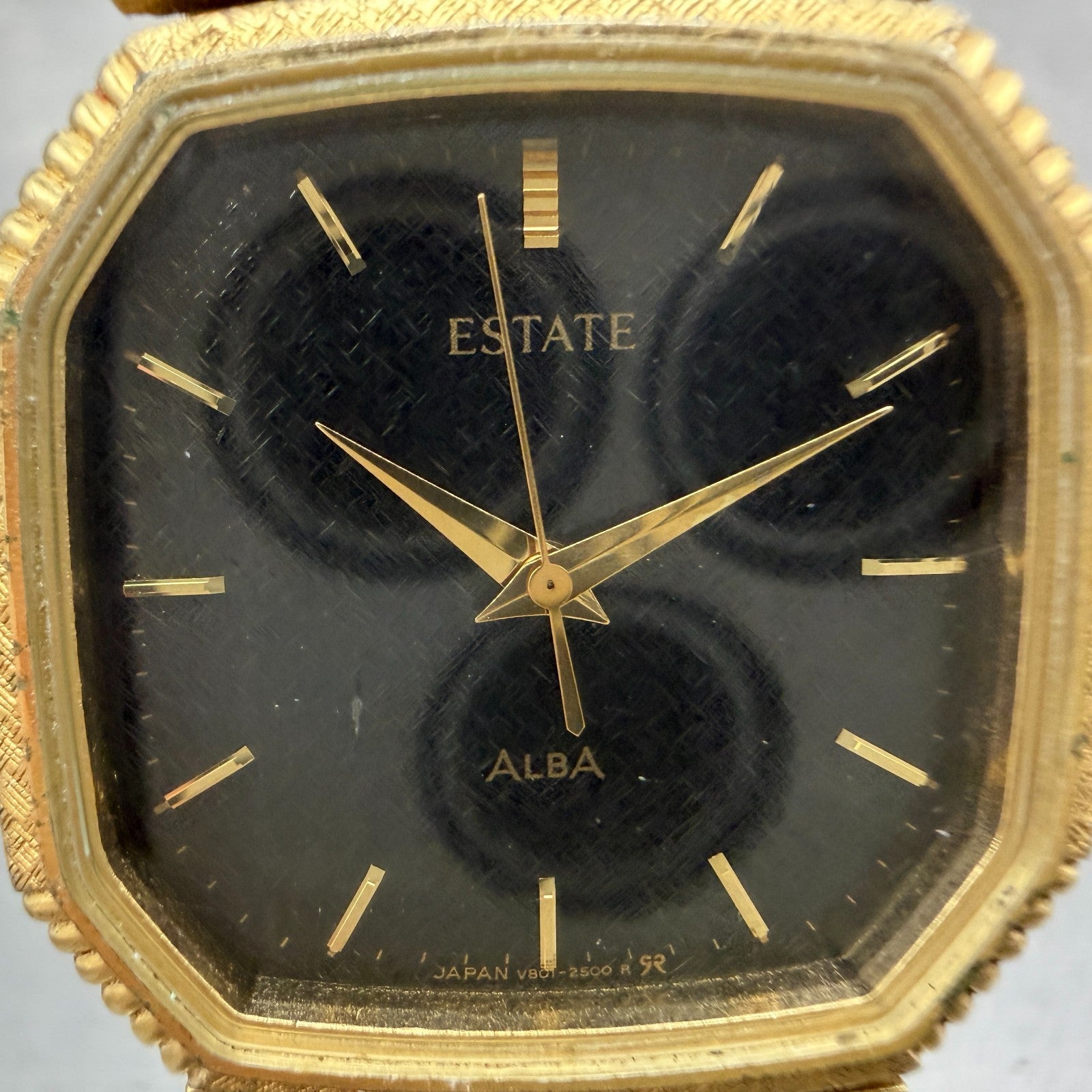 Seiko Alba Estate Watch Men 28mm Black Dial Gold Tone V801-5350 New Battery VTG1