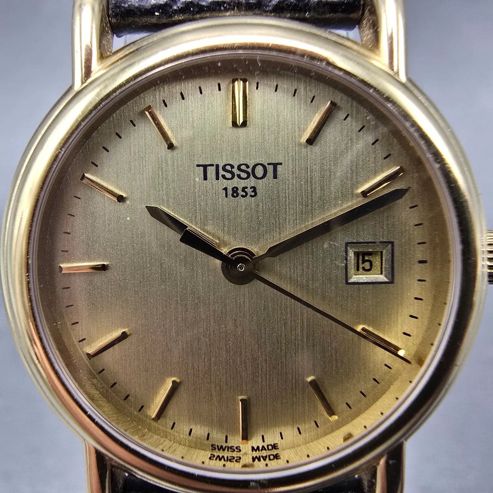 Tissot Carson Watch Women 27mm Gold Dia 18K Gold Case Date T71.3.129.21 New Batt1