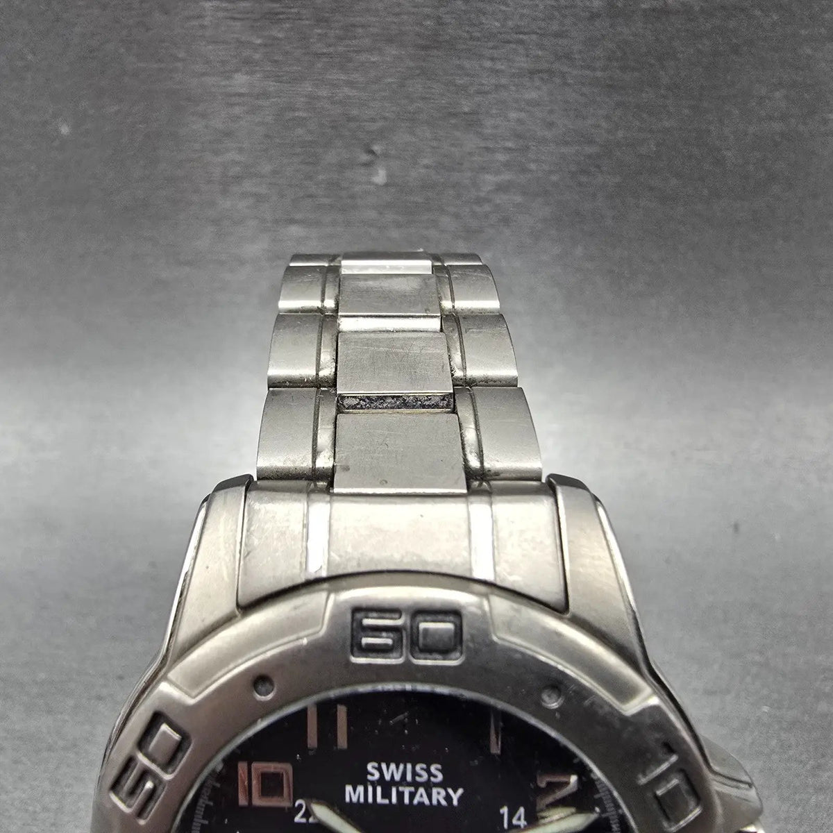Wenger Swiss Military Dive Watch Men 42mm Black Dial Titanium 59036CU NewBattery4