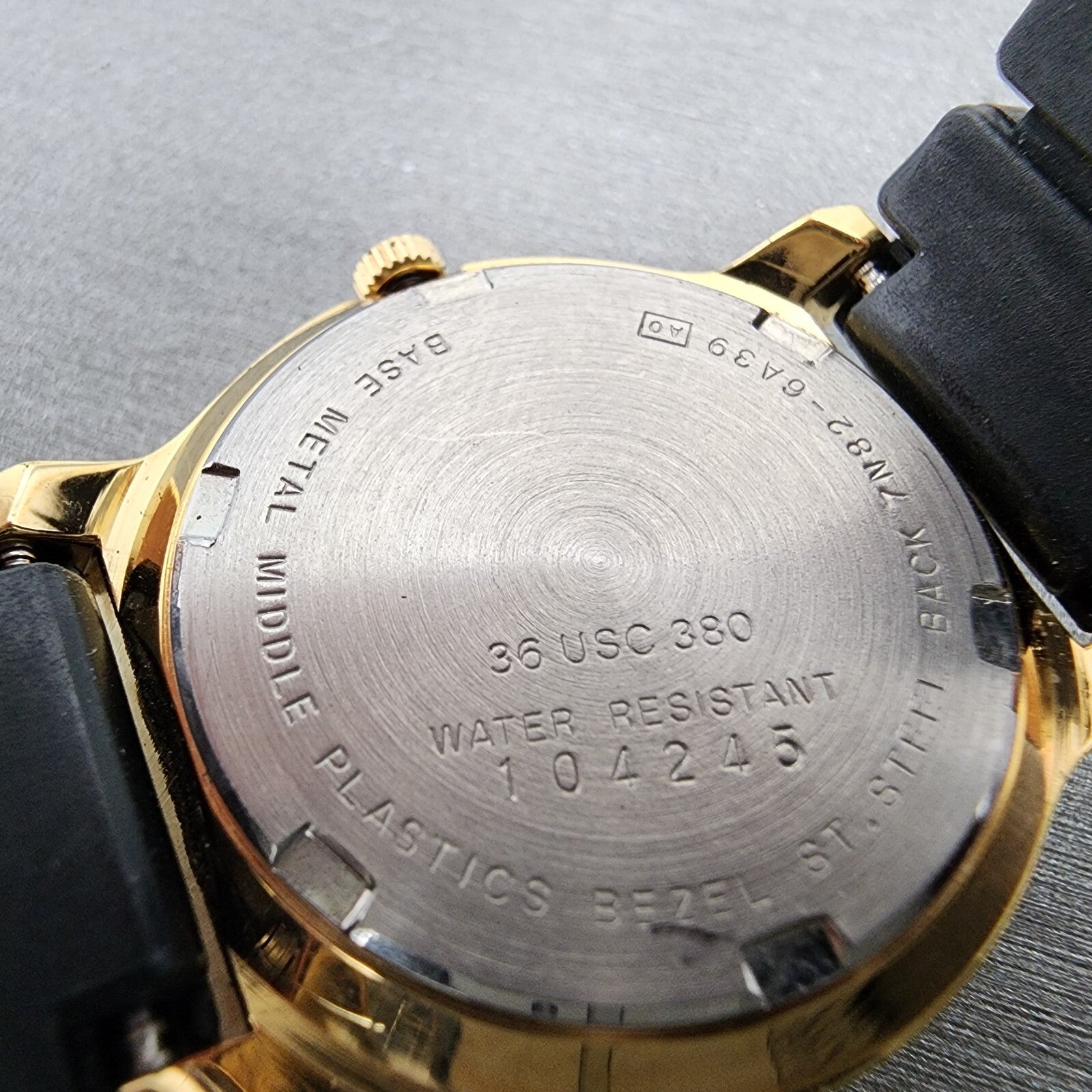 Seiko USA Olympics Watch Women 29mm White Dial Gold Tone Date 7N826A39 PARTS10