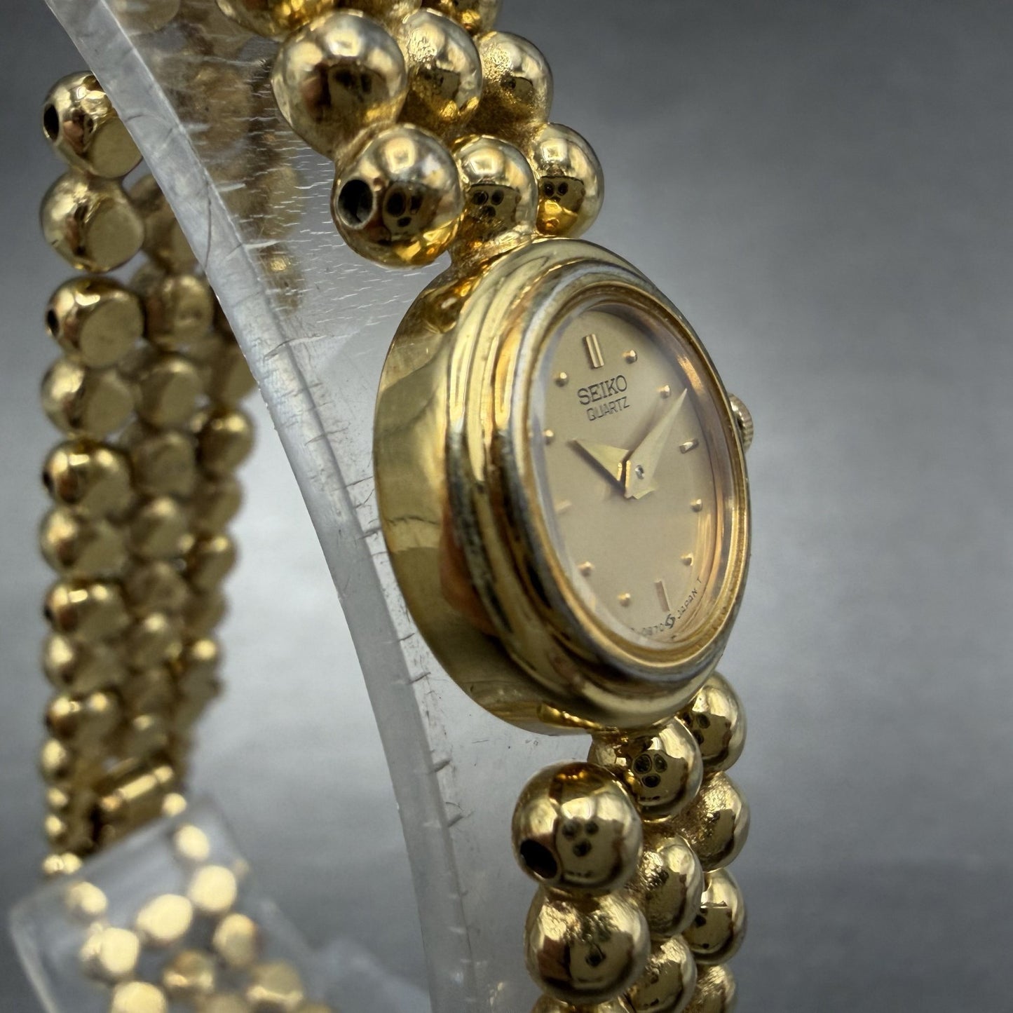 Seiko Watch Women 16mm Champagne Dial Gold Tone Round 1E20-0329 New Battery3
