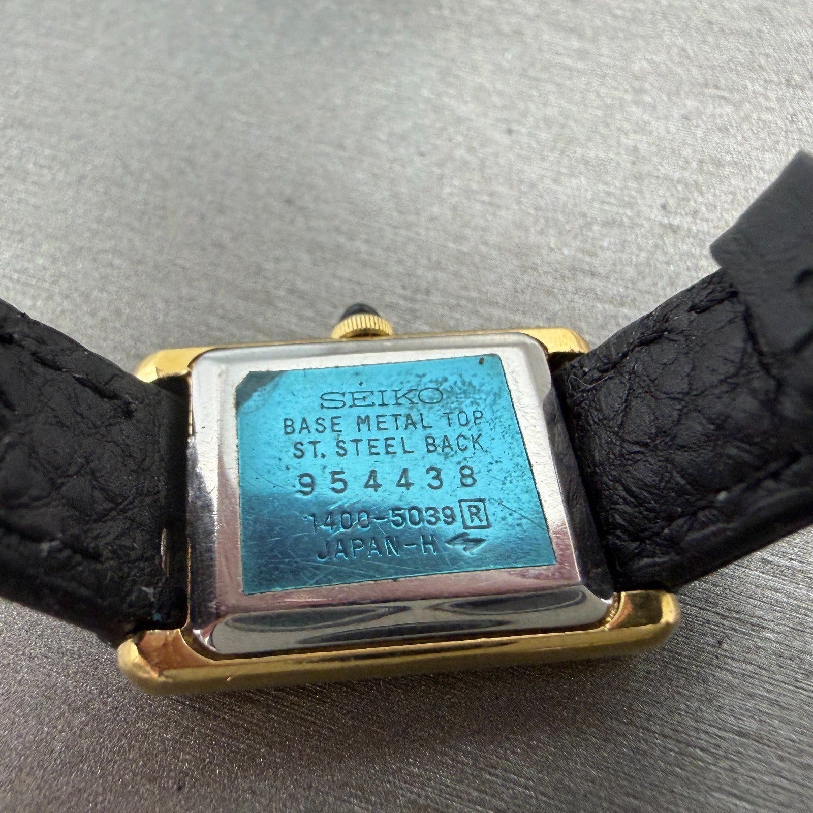 Seiko Tank Watch Women 18mm White Dial Gold Tone 1400-5039 New Battery VTG TNT49
