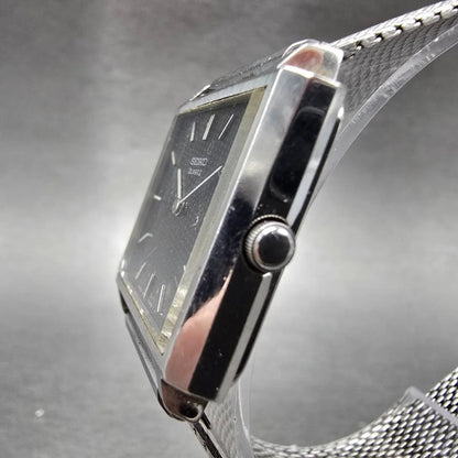 Seiko Watch Men 28mm Black Dial Silver Tone Rectangle 4110-5249 PARTS Vintage3