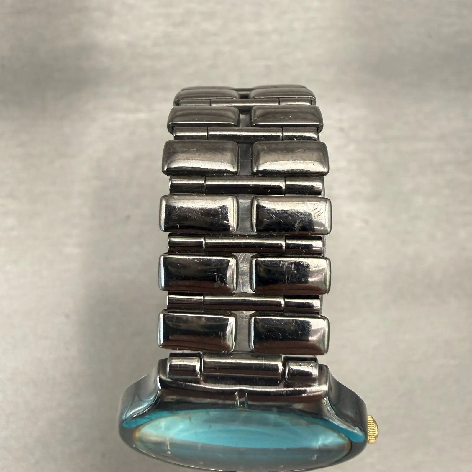 48304729