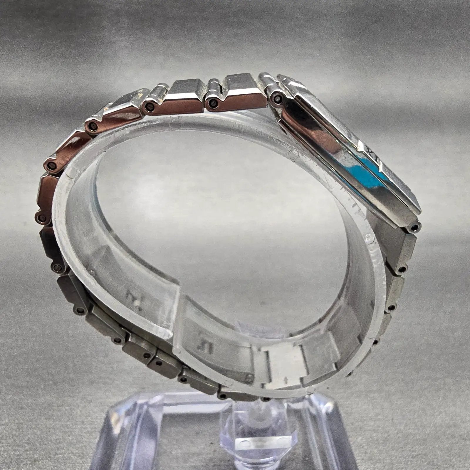 Bulova Watch Women 22mm MOP Dial Silver Tone Rectangle 96P000 New Battery8
