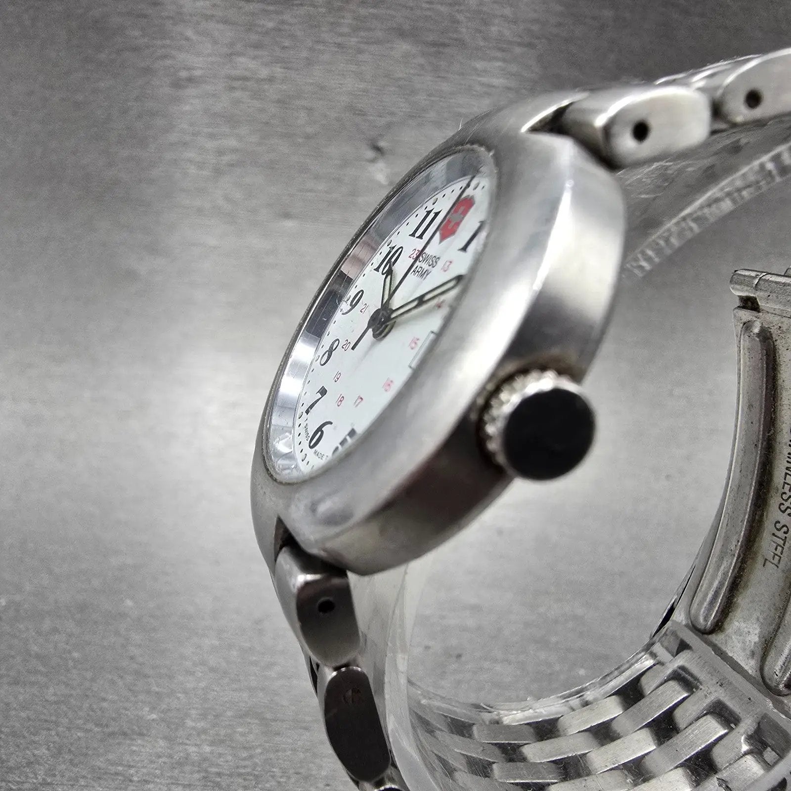 Victorinox Swiss Army Cavalry Watch Women 31mm White Dial Steel Date PARTS NED3