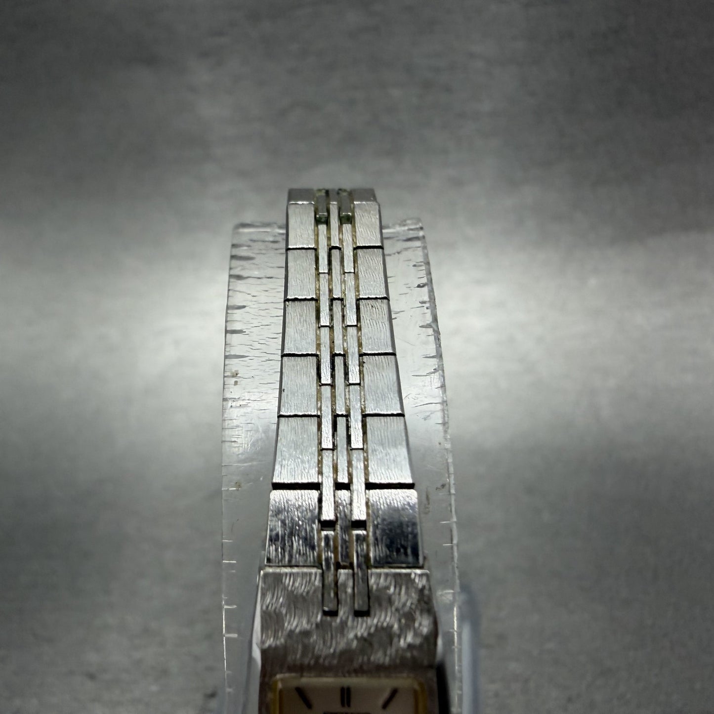Seiko Tank Watch Women 12mm Silver Dial Silver Tone 2E20-5559 New Battery4