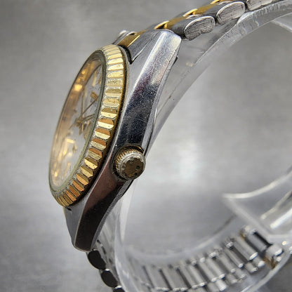 Seiko SQ Watch Women 24mm Silver Dial Two Tone Daydate 3e230a69 New Battery2