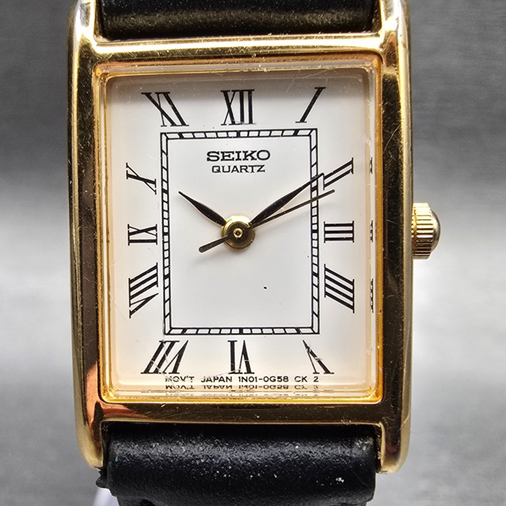 Seiko Tank Watch Women 18mm White Dial Gold Tone Rectangle 1N01-5A40 New Battery1