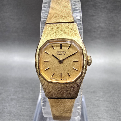Seiko Watch Women 16mm Gold Dial Gold Tone Oval 2C20-5300 New Battery Vintage J20