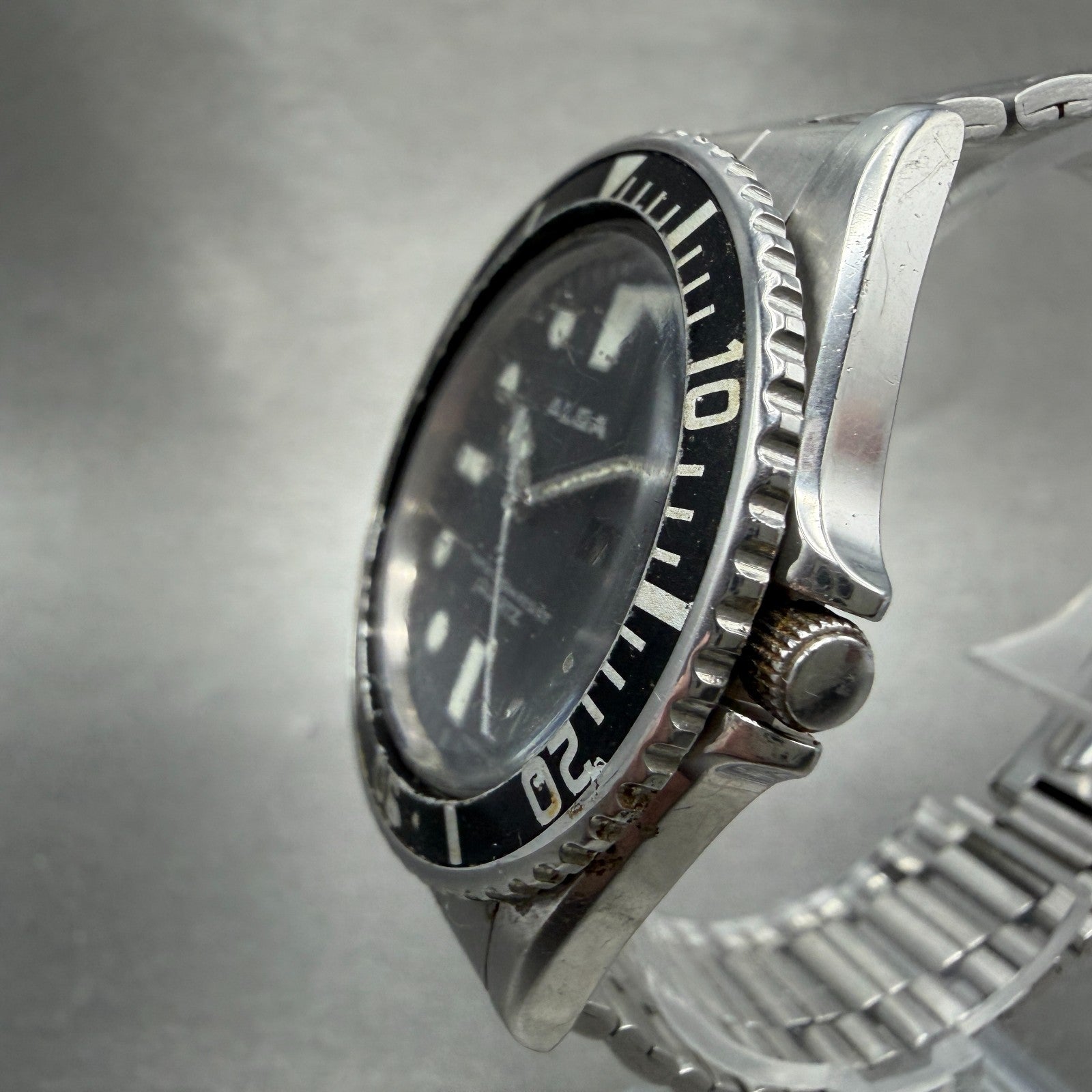 Seiko Alba Dive Watch Men 39mm Black Dial Silver Tone Daydate Y113-6130 New Batt2