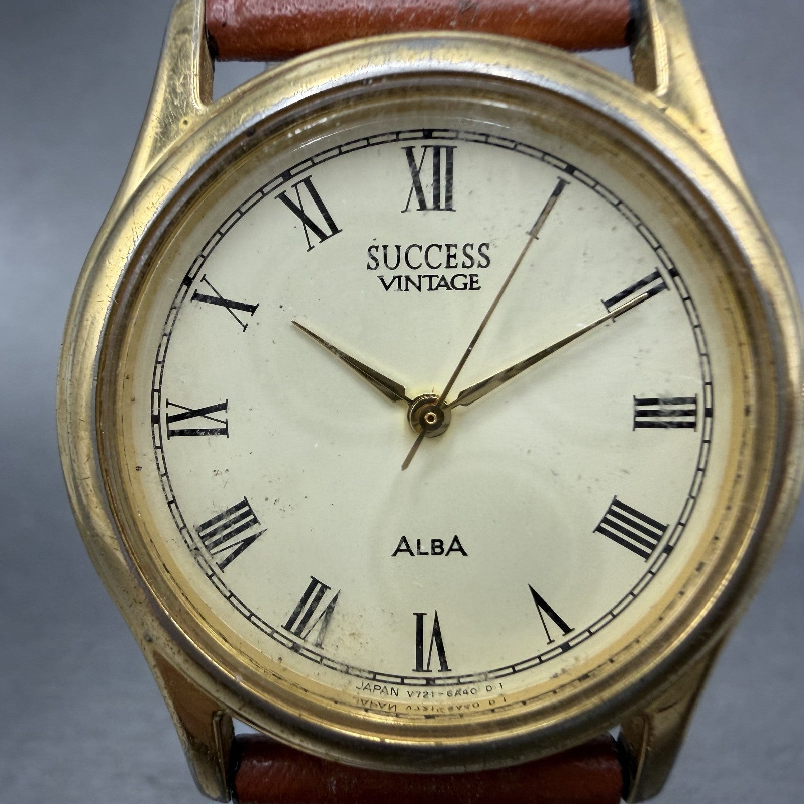 Seiko Alba Success Watch Men 31mm Champagne Dial Gold Tone V721-6A30 PARTS2