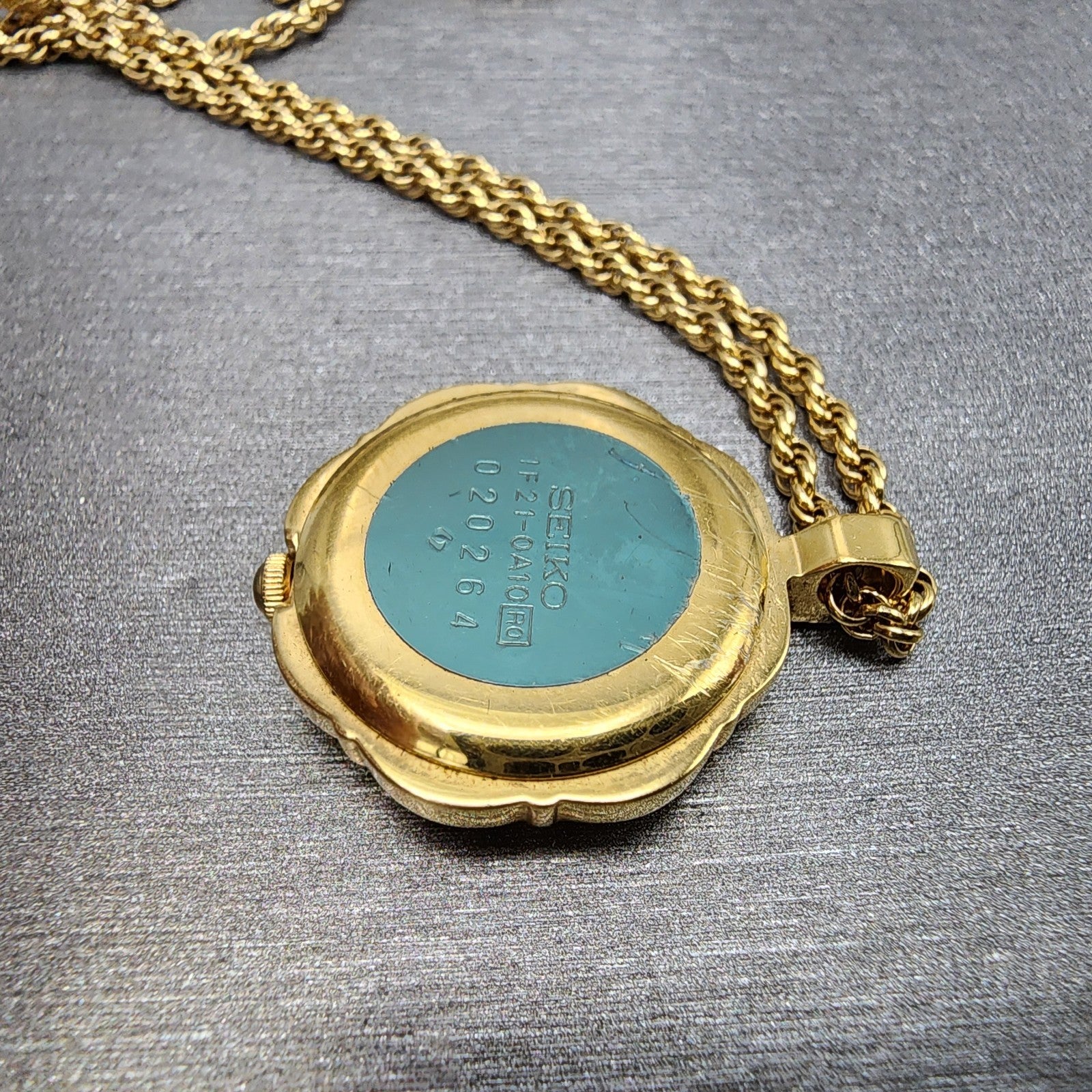 Seiko Necklace Watch Women 21mm Champagne Dial Gold Tone 1f210a10 New Battery10