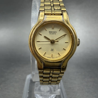 Seiko SX Watch Women 19mm Champagne Dial Gold Tone Round V401-0281 New Battery0
