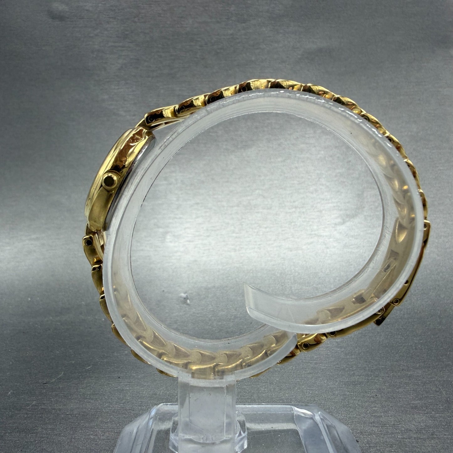 Bulova Watch Women 17mm White Dial Gold Tone Oval 97T70 New Battery Vintage6