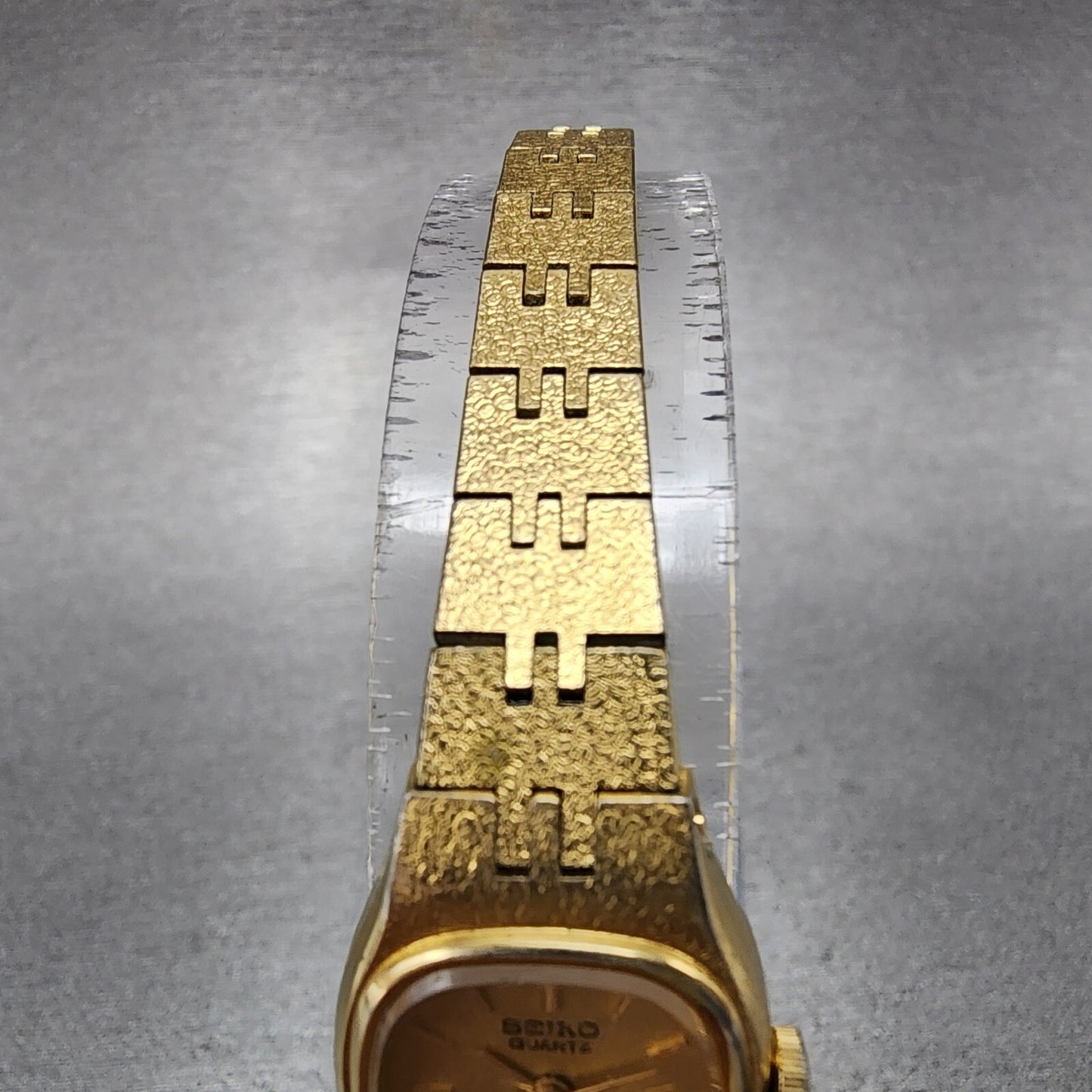 Seiko Watch Women 17mm Gold Dial Gold Tone Rectangle 73215399 New Battery4