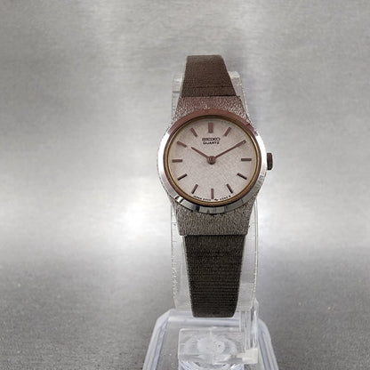 Seiko Watch Women 18mm Silver Dial Silver Tone Round 2y000019 New Battery5