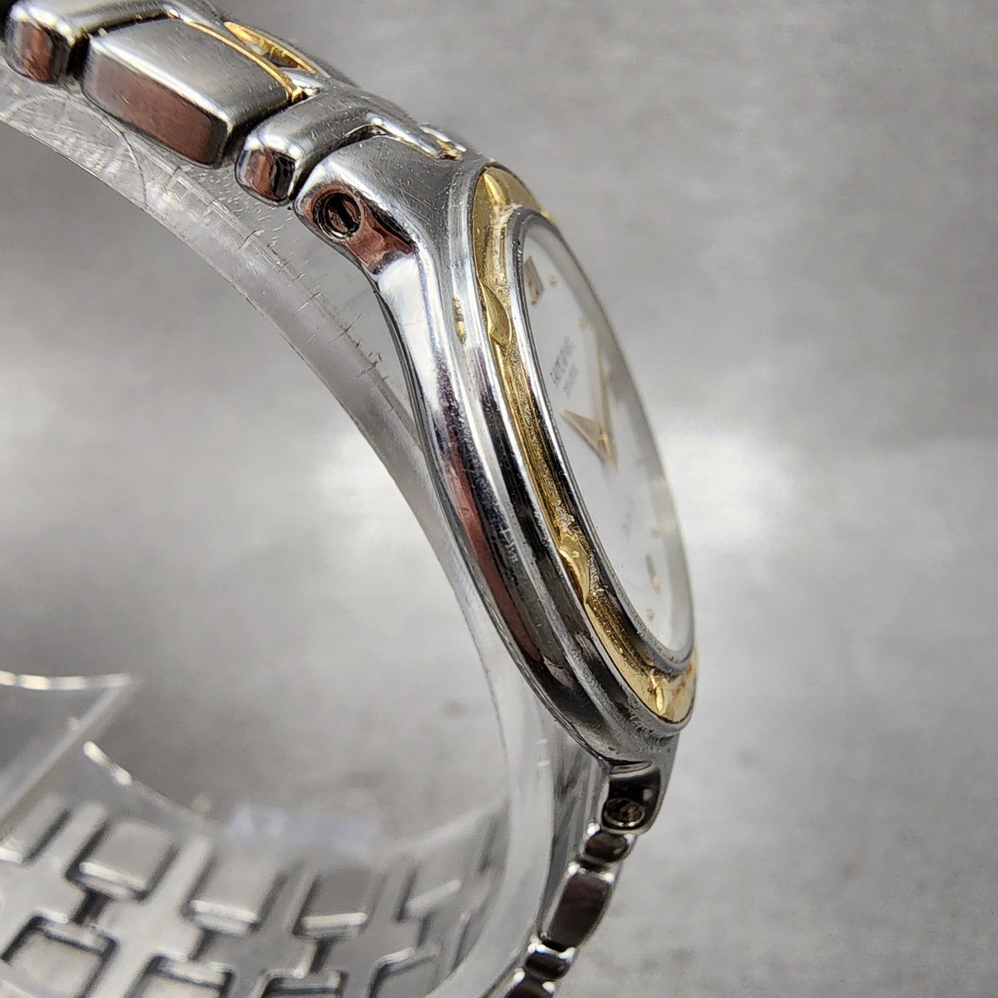 Raymond Weil Parsifal Watch Women 27mm White Dial Two Tone Date New battery3