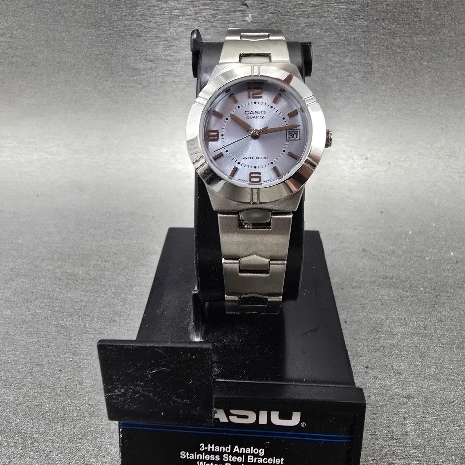Casio Watch Women 25mm Blue Dial Silver Tone Date Round LTP-1241 New Battery0