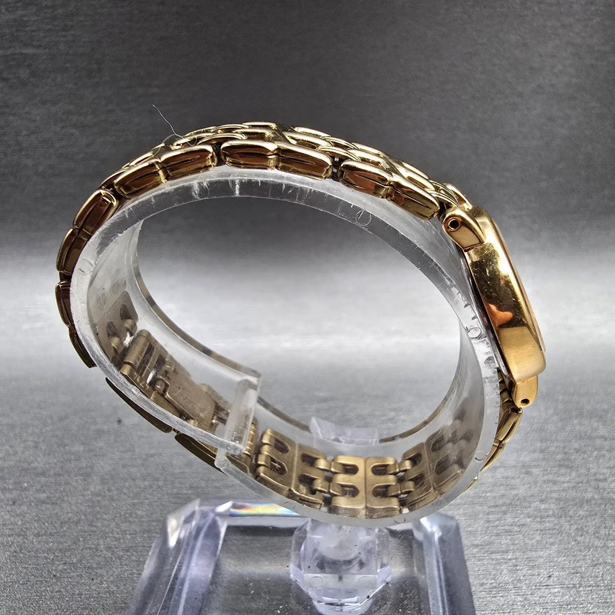 Seiko Watch Women 21mm Champagne Dial Gold Tone Round 1N00-1E09 New Battery JP28