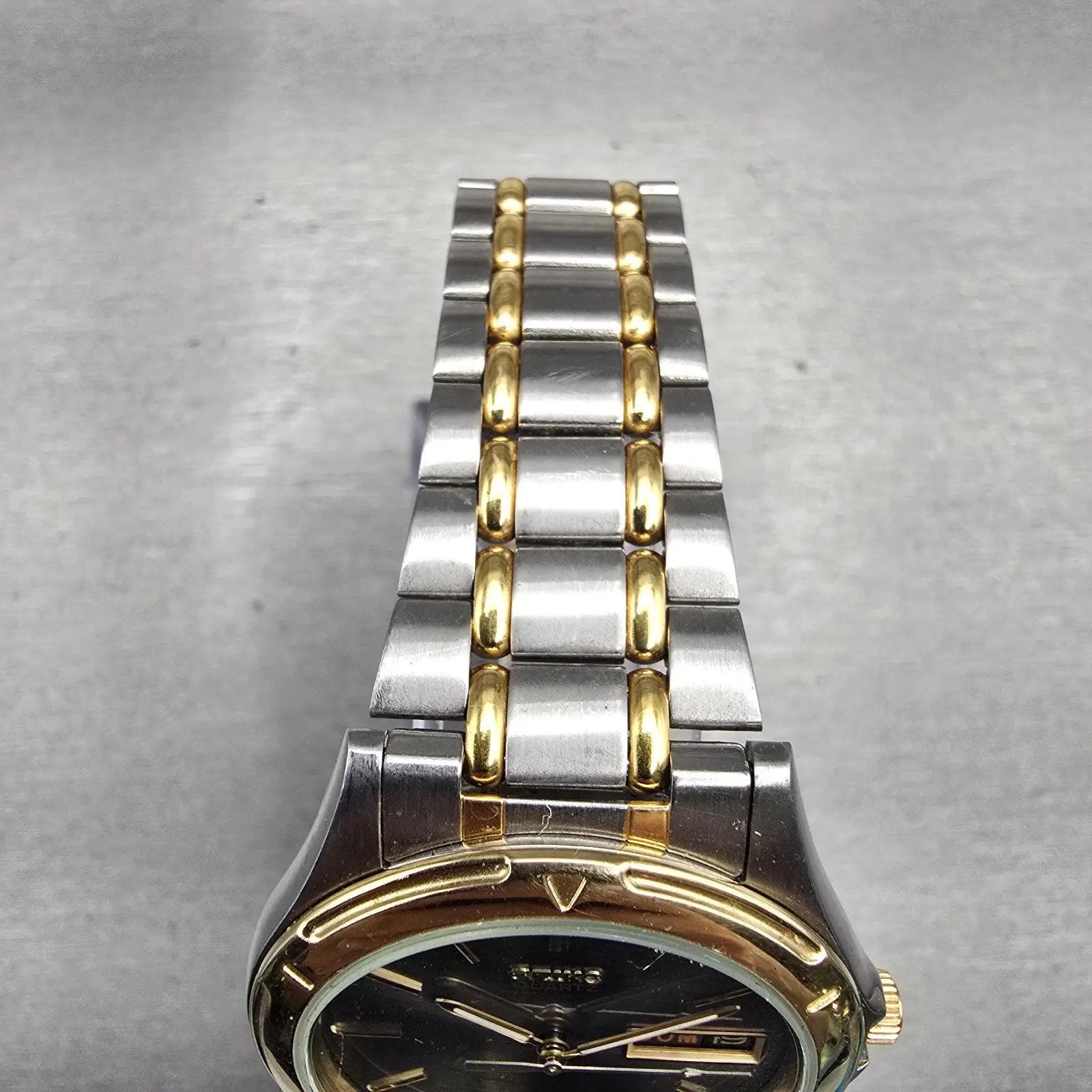 Seiko Watch Men 35mm Gray Dial Two Tone Daydate Round 7N43-6A09 New Battery VTG4