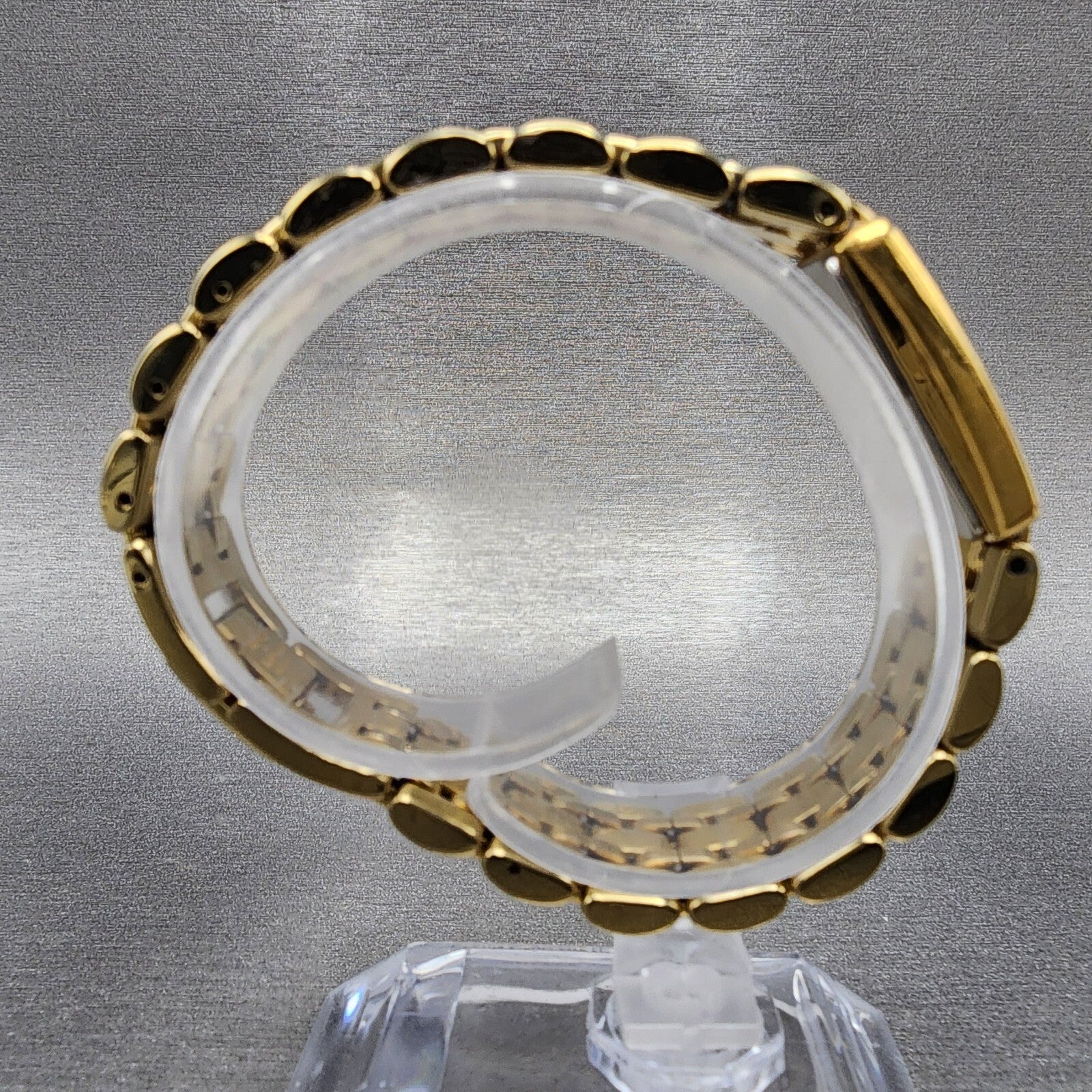 Seiko Tank Watch Women 17mm White Dial Gold Tone Rectangle 1N006B79 New Batt8