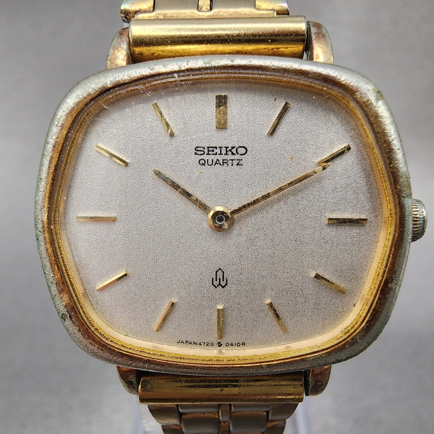 Seiko Watch Women 27mm Silver Dial Gold Tone Round 47205120 New Battery1