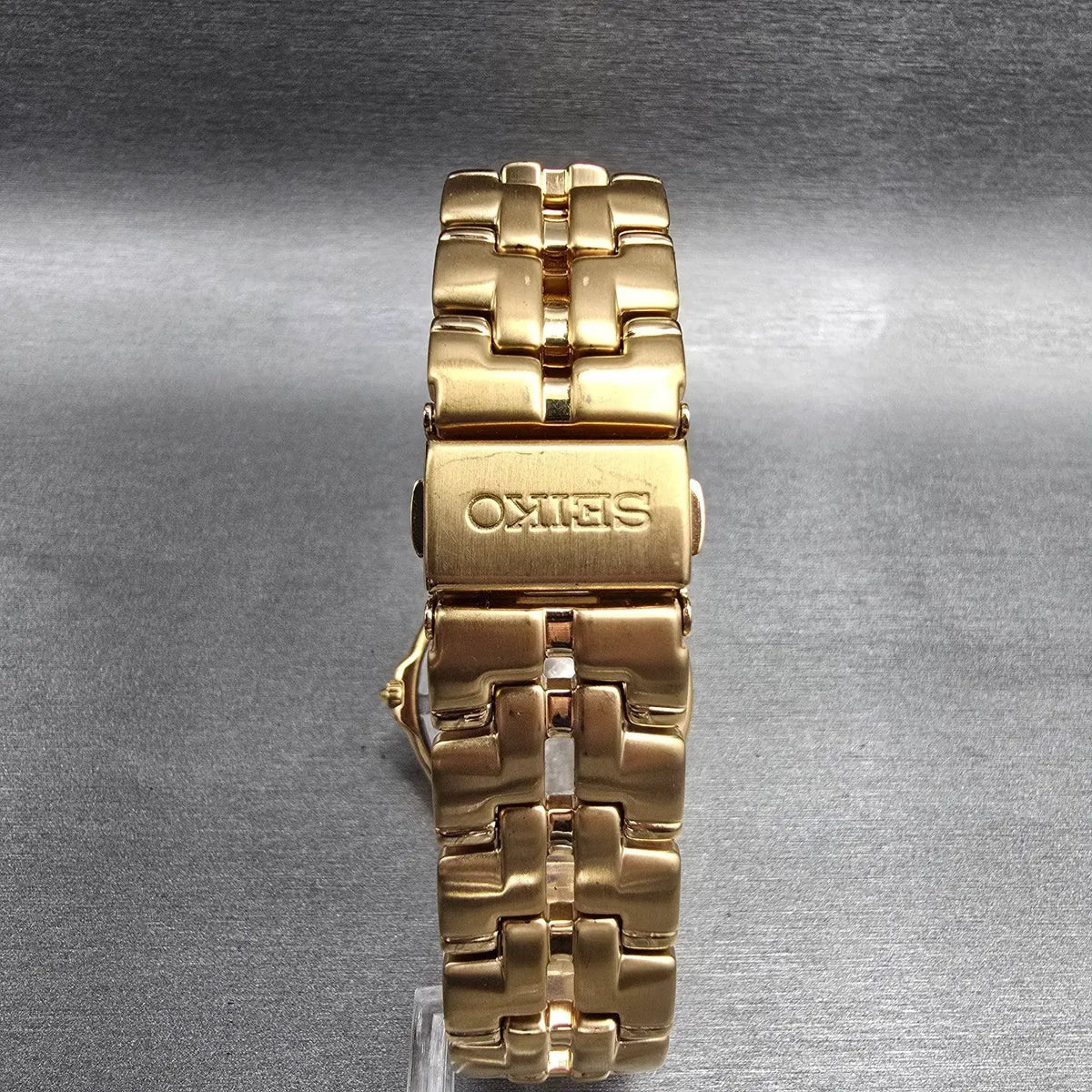 Seiko Watch Men 35mm Champagne Dial Gold Tone Date Round 7N32-0049 New Battery7