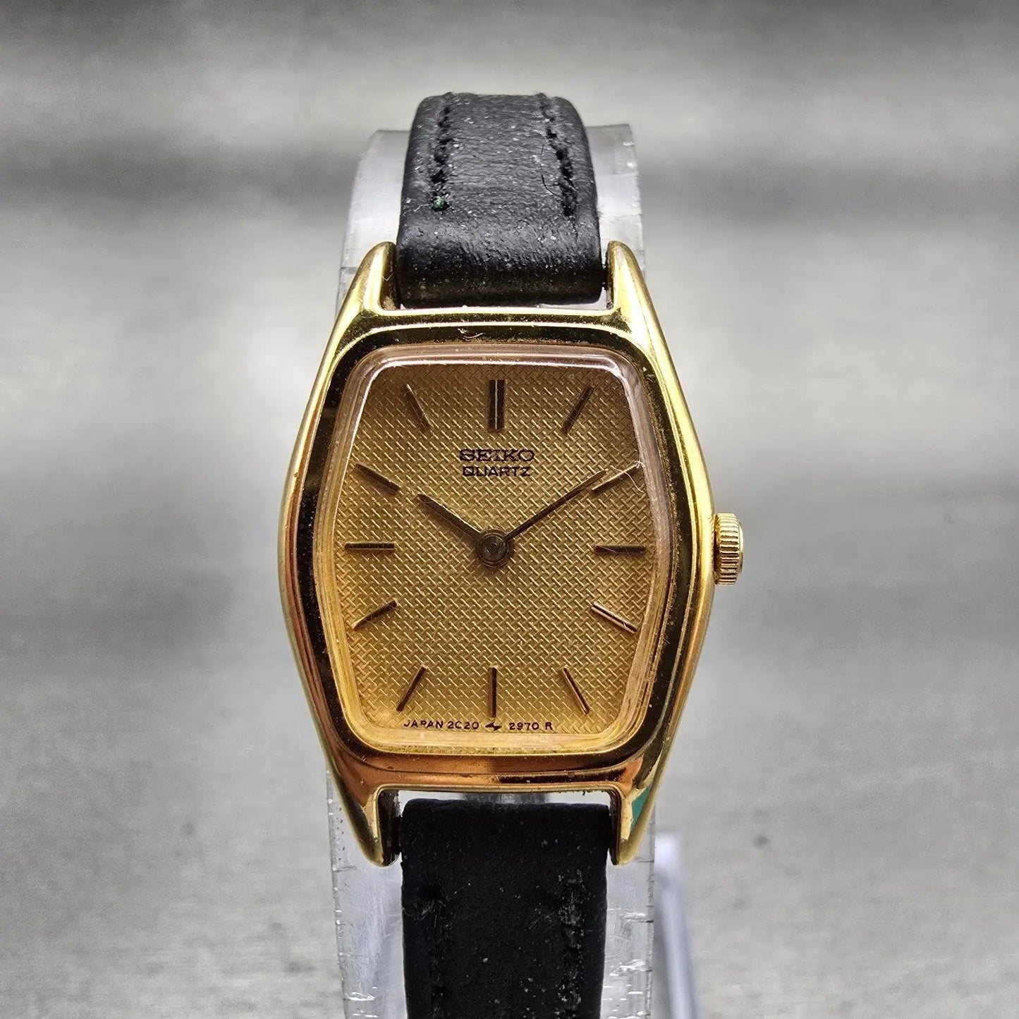 Seiko Watch Women 17mm Gold Dial Gold Tone Hexagon 2C20-6440 New Battery Vintage0