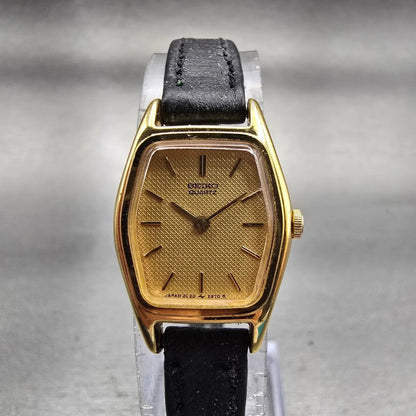 Seiko Watch Women 17mm Gold Dial Gold Tone Hexagon 2C20-6440 New Battery Vintage0