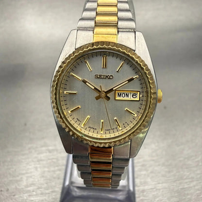 Seiko Watch Women 24mm Silver Dial Two Tone Daydate Round 7N83-0041 New Batt0
