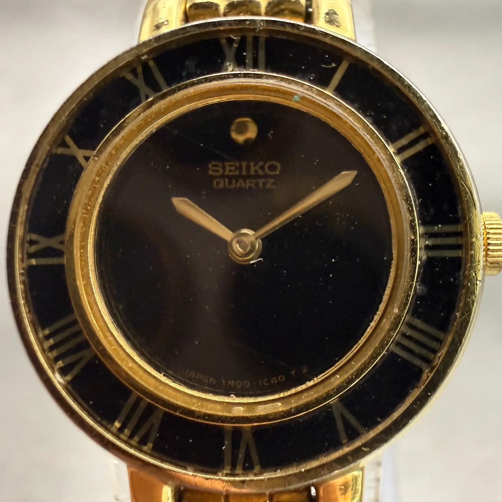 Seiko Watch Women 21mm Black Dial Two Tone Round 1N00-0D29 New Battery Vintage1