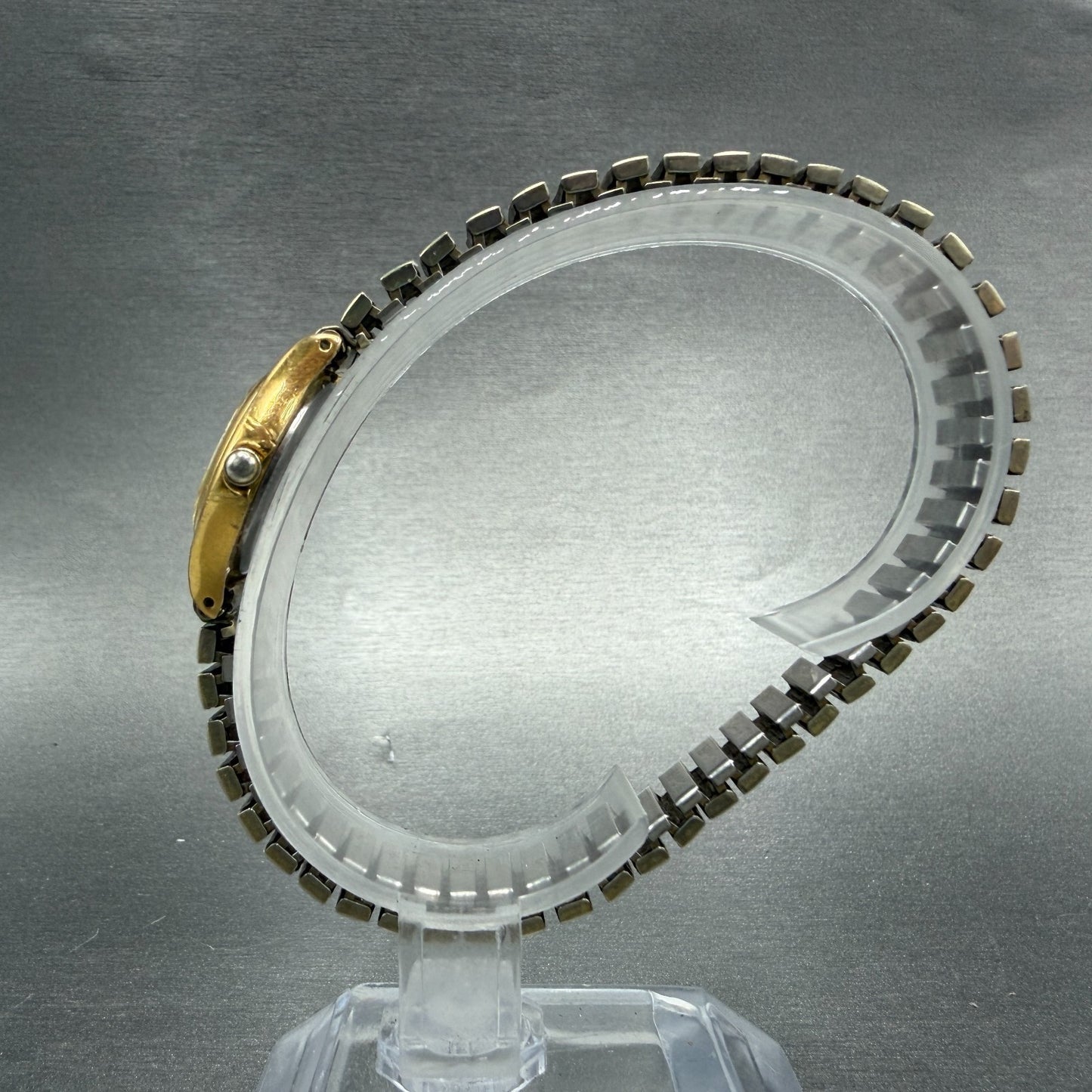 Seiko Watch Women 20mm White Dial Gold Tone Round 1N01-0E19 New Battery VTG6