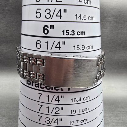 Seiko Alba Watch Men 35mm Silver Dial Silver Tone Daydate V743-8A10 New Battery9
