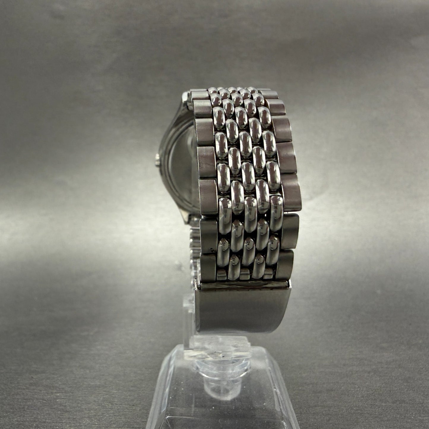 Seiko QR Watch Men 37mm Silver Dial Silver Tone Daydate 3863-7010 New Battery7