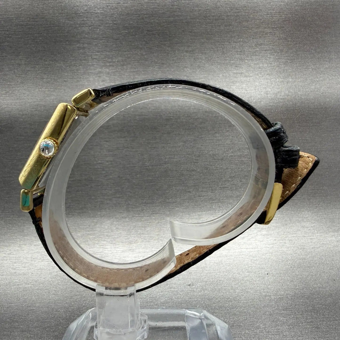 Coach Tank Watch Women 17mm White Dial Gold Tone Rectangle 0312 New Battery6