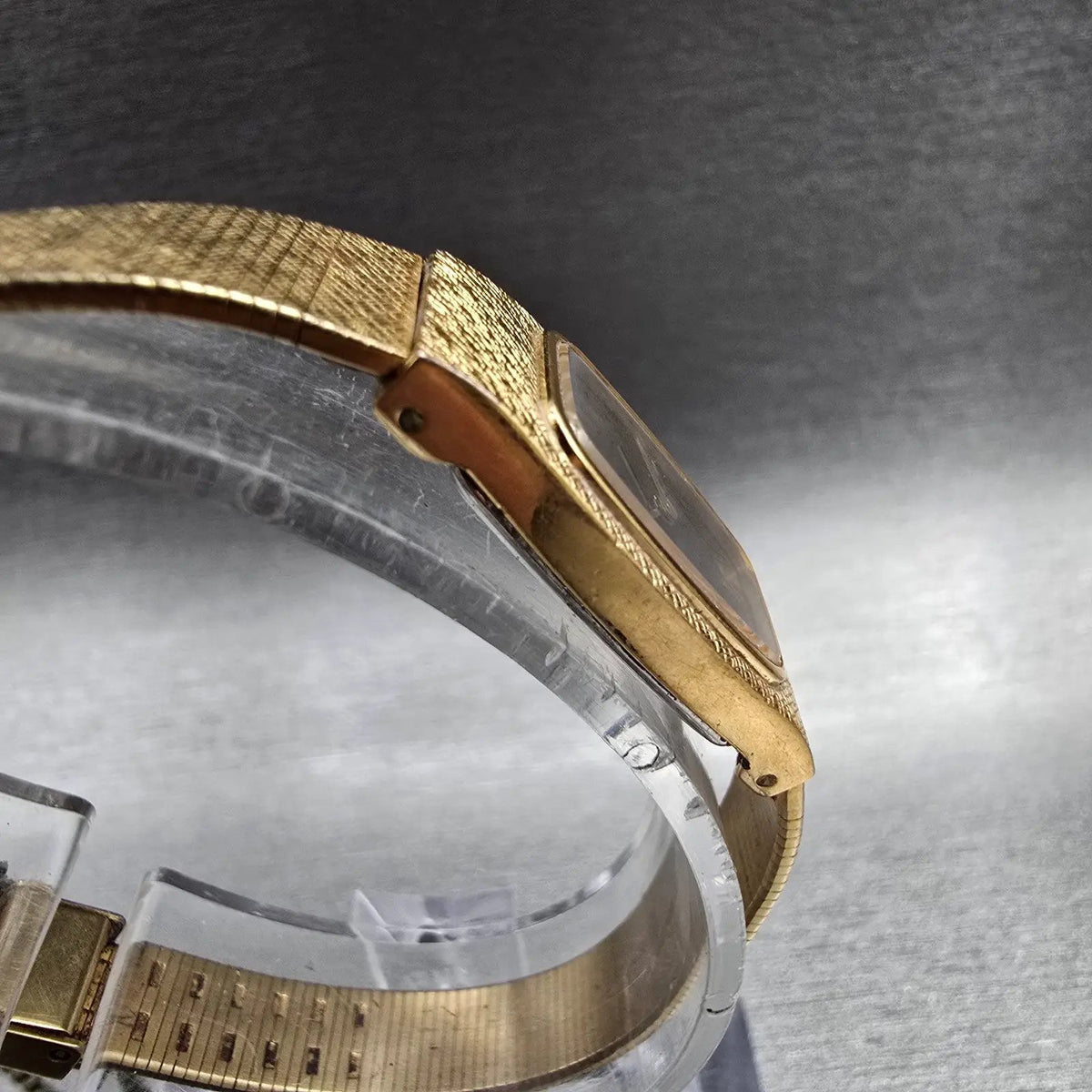 Seiko Watch Women 13mm Black Dial Gold Tone Rectangle 2E20-6139 New Battery VTGL3