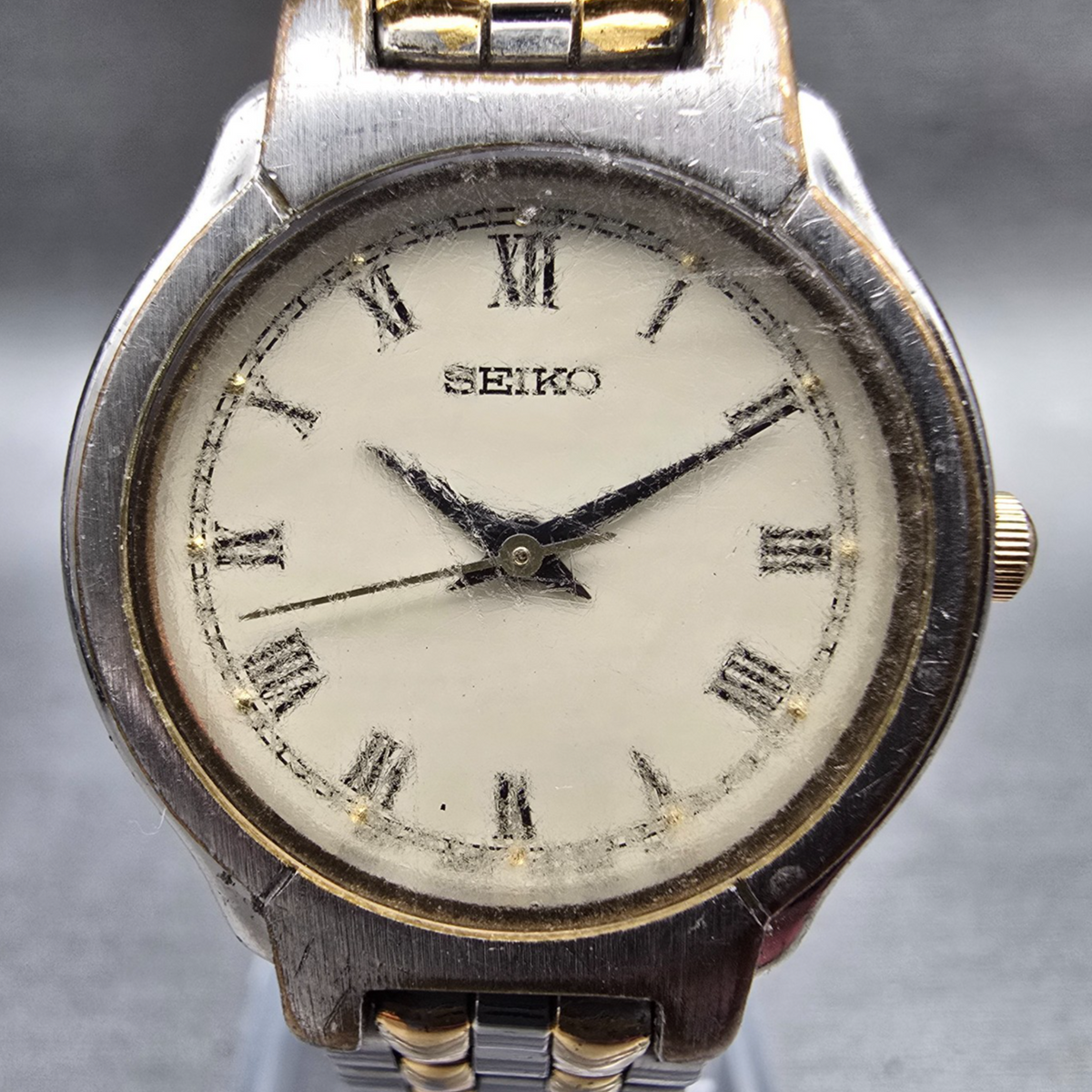 Seiko Watch Women 24mm Ivory Dial Two Tone Round V701-2B90 New Battery Vintage1