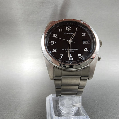 Reguno Watch Men 37mm Black Dial Silver Tone Date Solar H415T017274 Works7