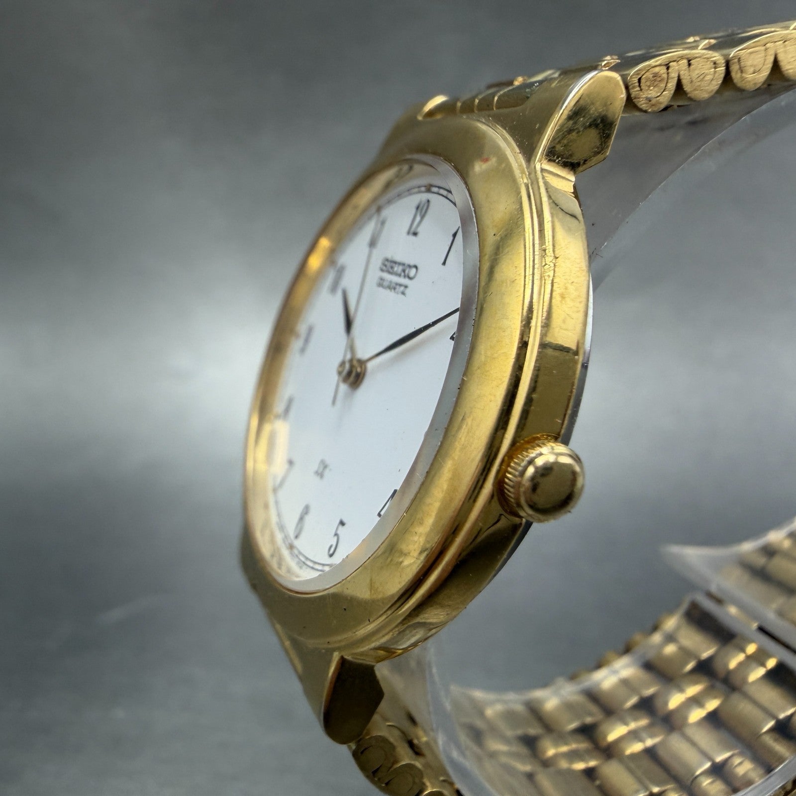 Seiko SX Watch Men 34mm White Dial Gold Tone Round V701-1K00 New Battery2