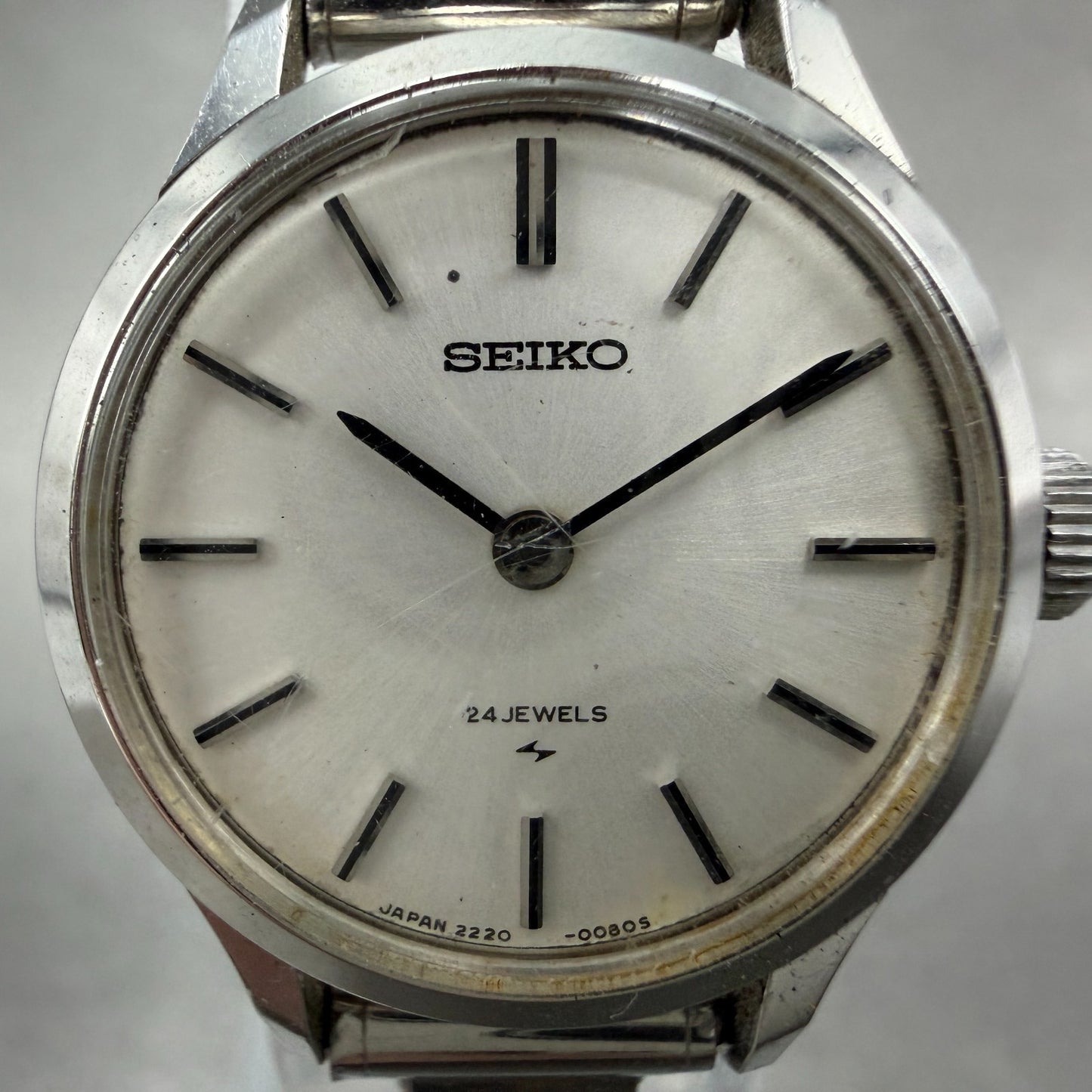 Seiko Watch Women 21mm Silver Dial Silver Tone Round 2220-0020 Manual Runs 4561
