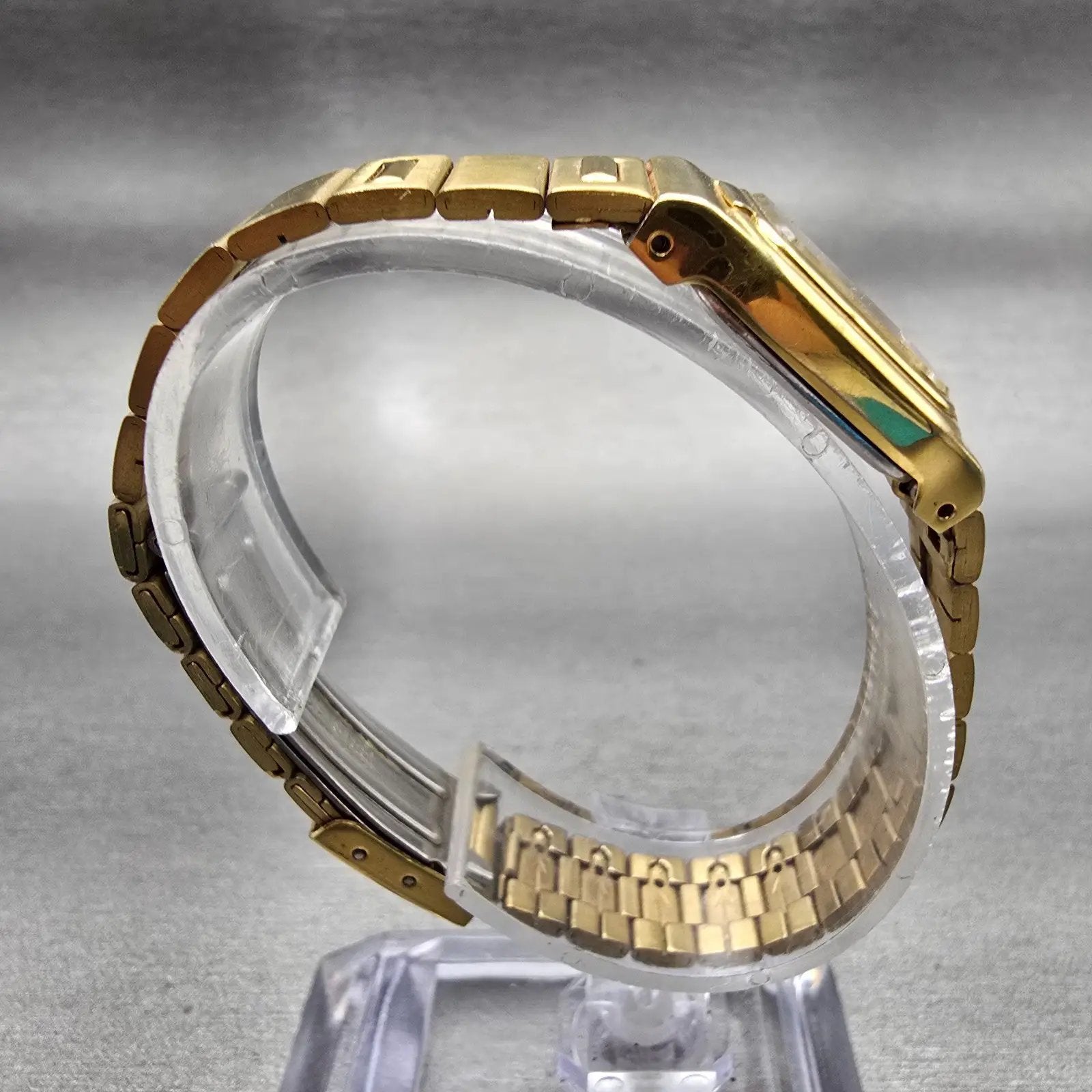 Citizen CQ Watch Women 17mm Champagne Dial Gold Tone 3220-S60228 New Battery VTG8