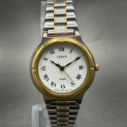 Seiko Alba Urban Watch Women 25mm White Dial Two Tone V401-0220 New Battery0