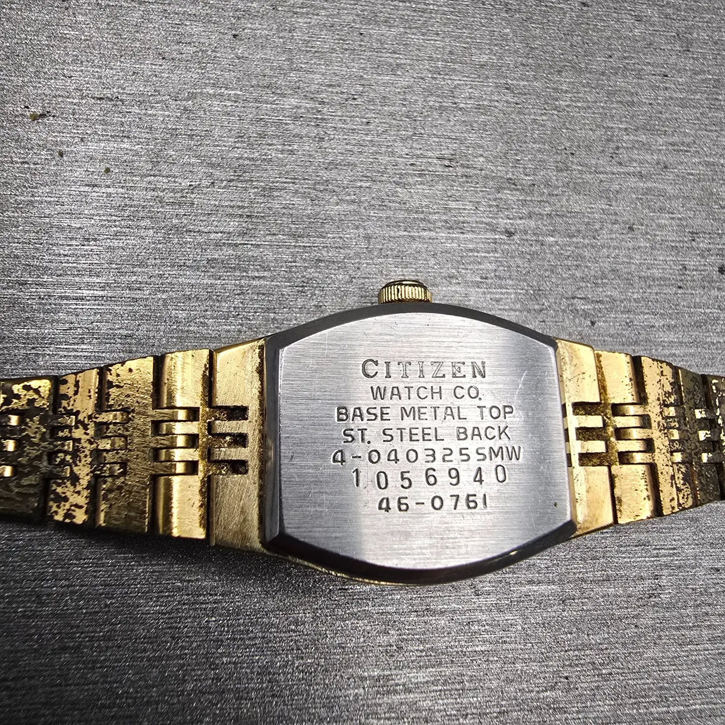 Citizen CQ Watch Women 25mm Champagne Dial Gold Tone 4-0403255 New Battery VTG11