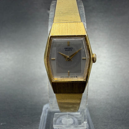 Seiko Watch Women 17mm Silver Dial Gold Tone Hexagon 2C20-5790 New Battery Jh70
