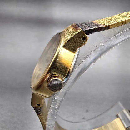 Seiko Watch Women 20mm Gold Dial Gold Tone Oval 1421-5710 New Battery Vintage2